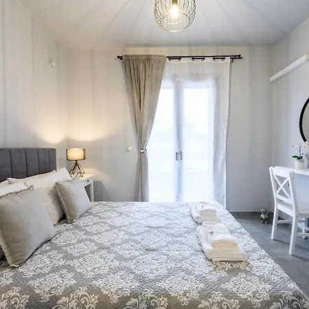 Dalie Luxury Suites Gouviá Extérieur photo